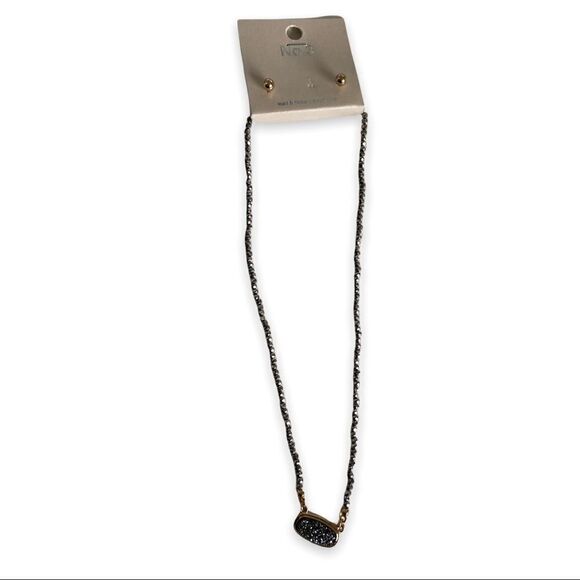 No.3 Earring and Necklace Set - Picture 1 of 3